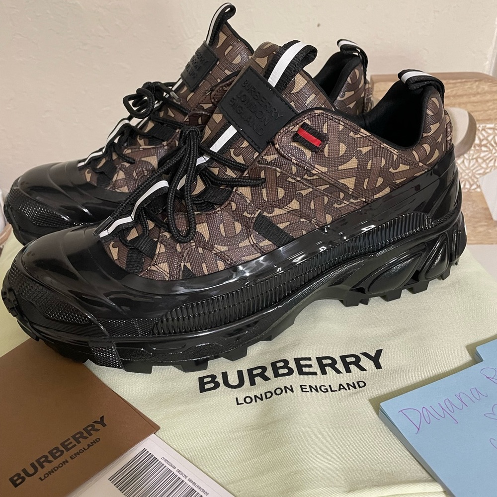 Monogram print Arthur Sneakers - Picture 5 of 11